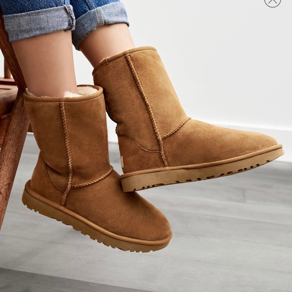 UGG Shoes - UGG Classic Genuine II Shearling Lined Short Boot